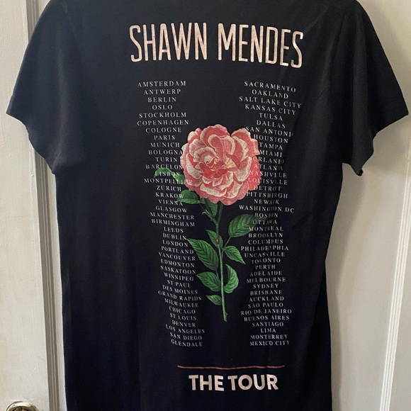 Shawn Mendes Black Graphic Tour Tee - Picture 4 of 5